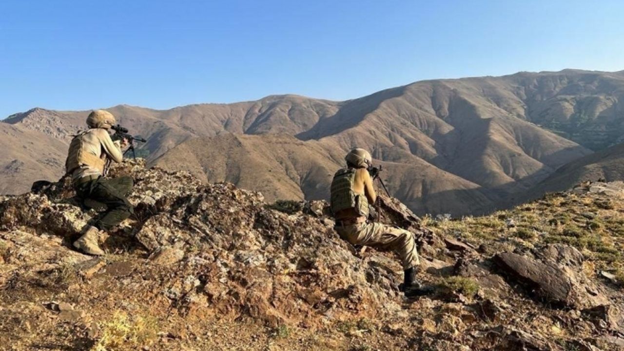 Tendürek’te EYP ve tüp ele geçirildi