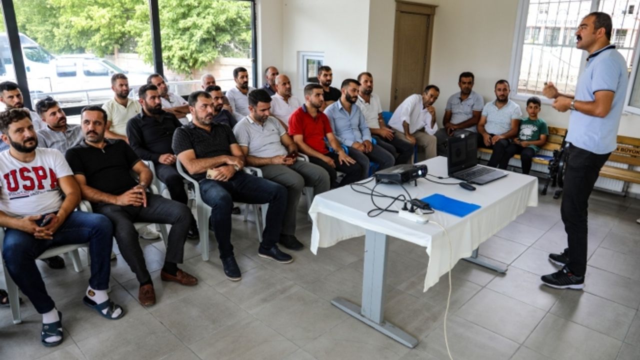 Toplu taşıma şoförlerine eğitim semineri…