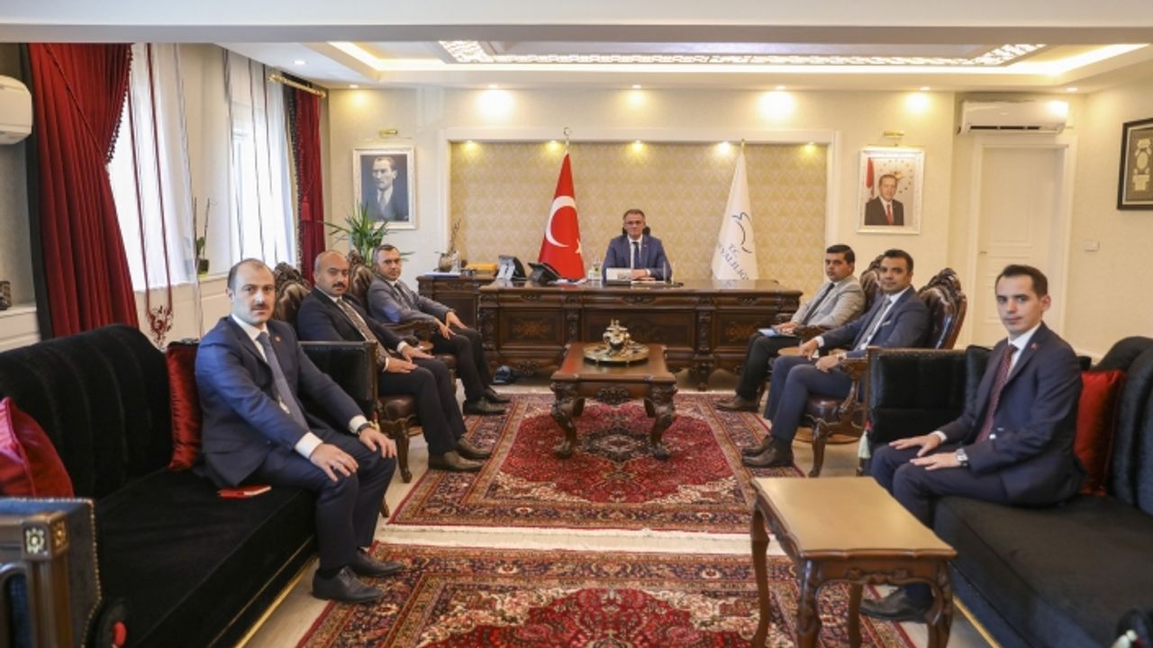 Van'a yeni atanan mülki idare amirlerinden Vali Balcı'ya ziyaret