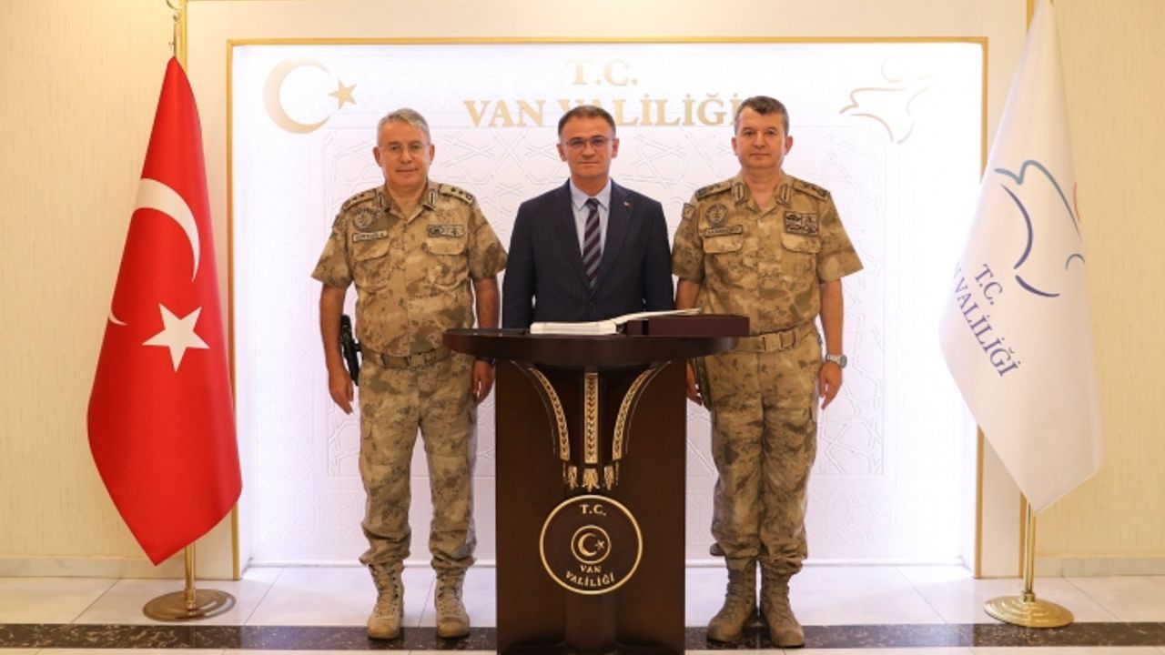 Van Jandarma Asayiş Kolordu Komutanı değişti