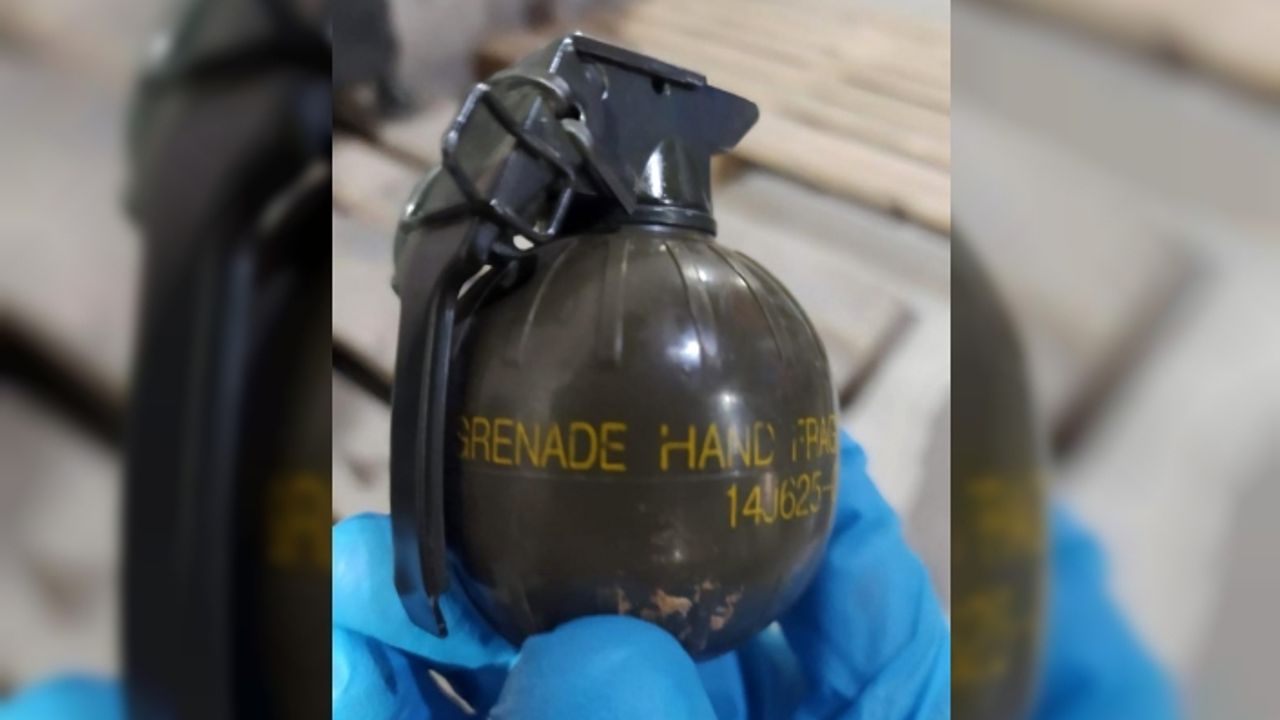 Van’da 2 adet el bombası ele geçirildi