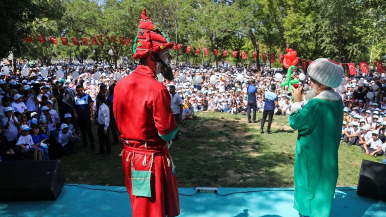 Yaz Kur’an Kursu öğrencileri şenlikte buluştu