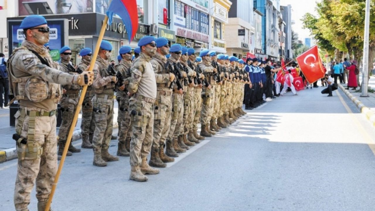 Zafer Bayramı Van'da coşkuyla kutlanacak