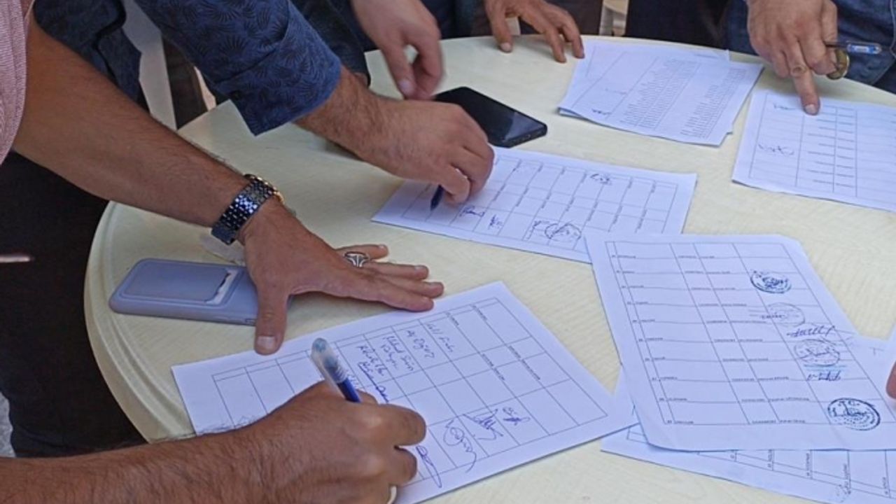 Erciş’in il olması için imza kampanyası başlatıldı