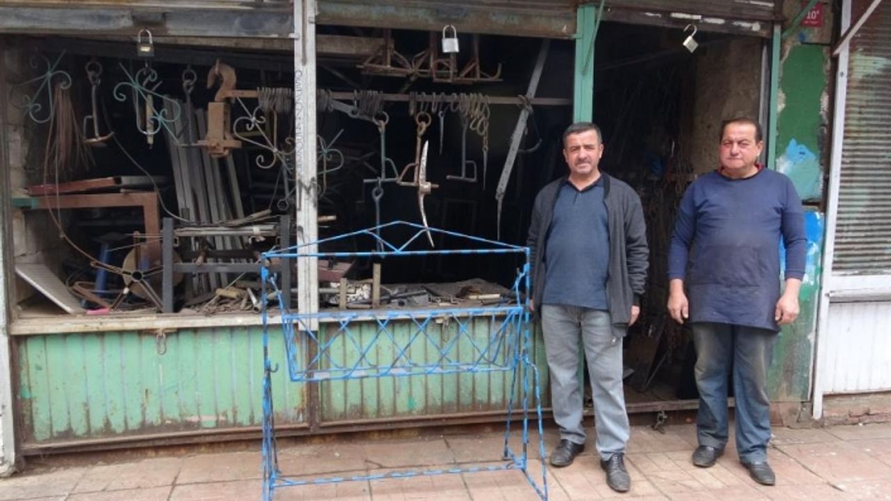 Baba mesleğini 45 yıldır sürdürüyorlar