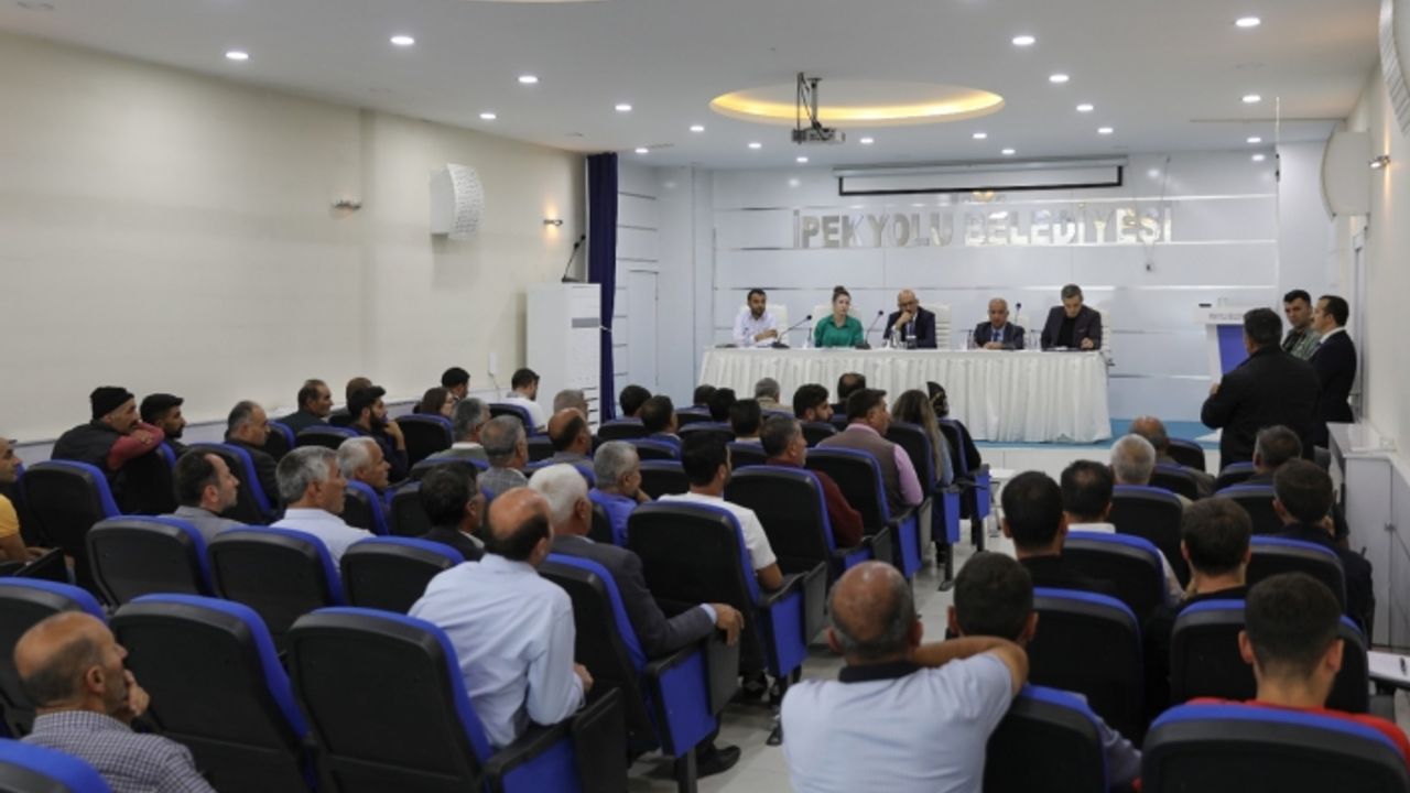 İpekyolu'nda Çevre Yolu ile ilgili uzlaşma toplantısı…