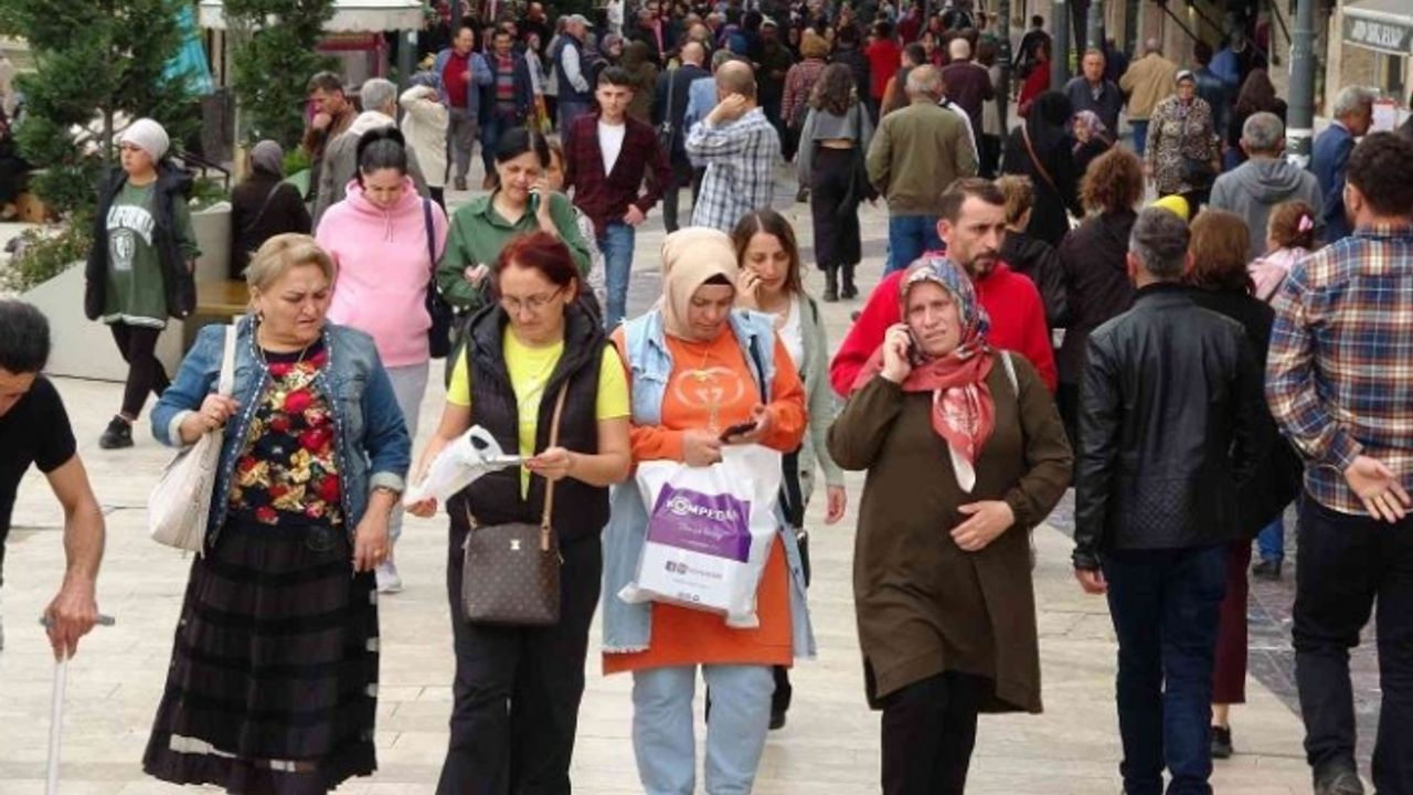 Uzmanından uyarı: 'Ekim-mayıs ayları Türkiye için grip salgını dönemi'