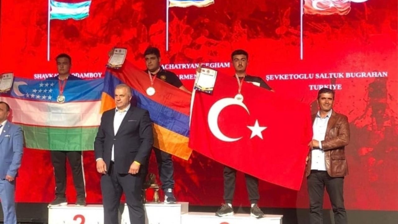 Vanlı sporcu dünya üçüncüsü oldu