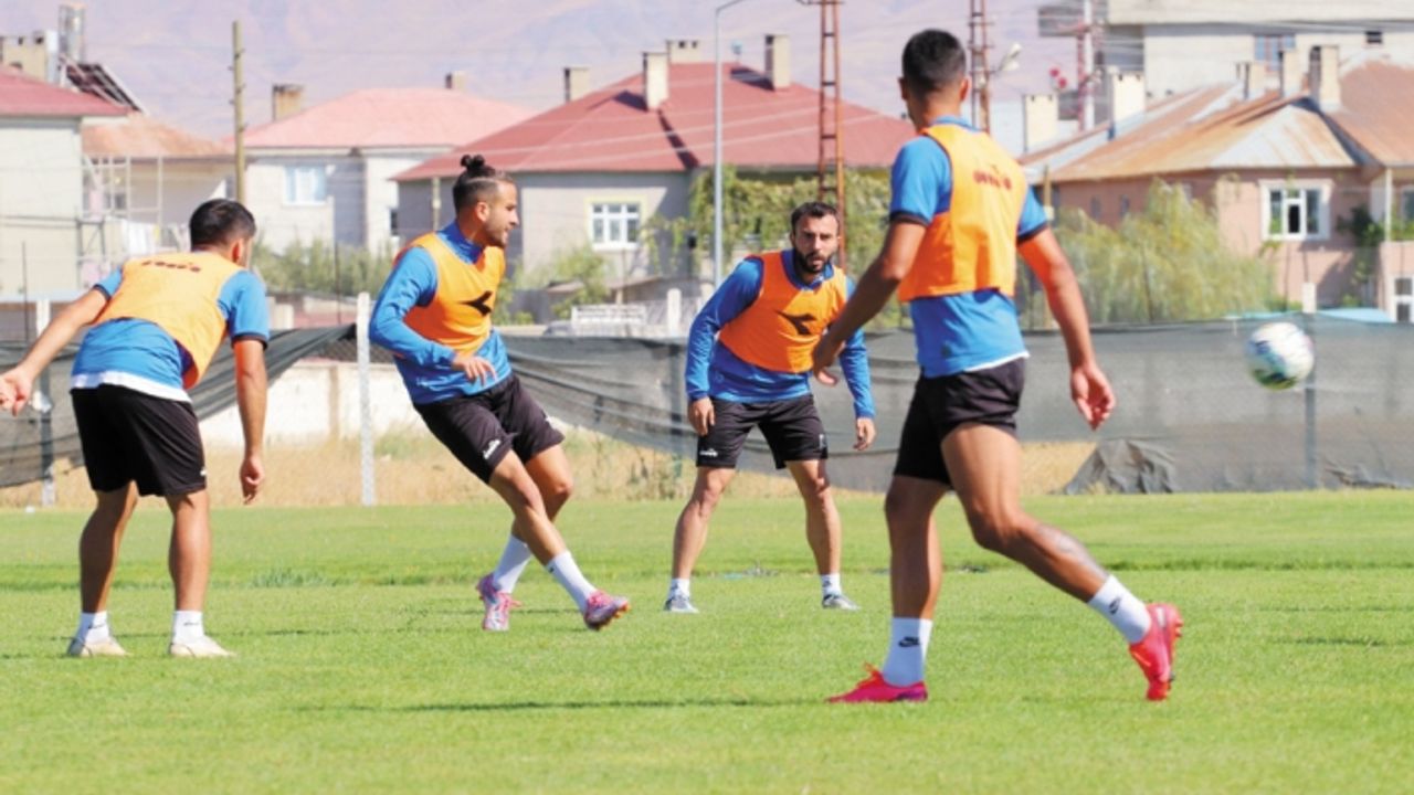 Vanspor, Etimesgut'la karşılaşıyor