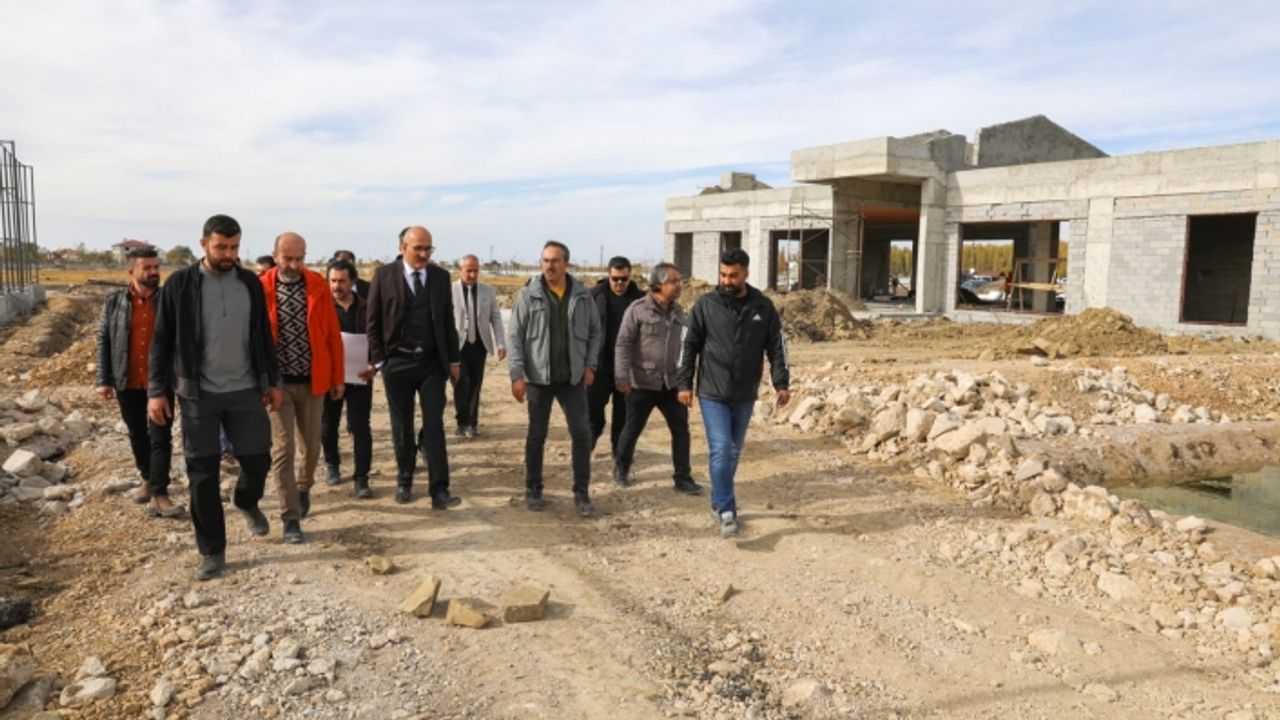 İpekyolu’nun en büyük parkı açılış için gün sayıyor