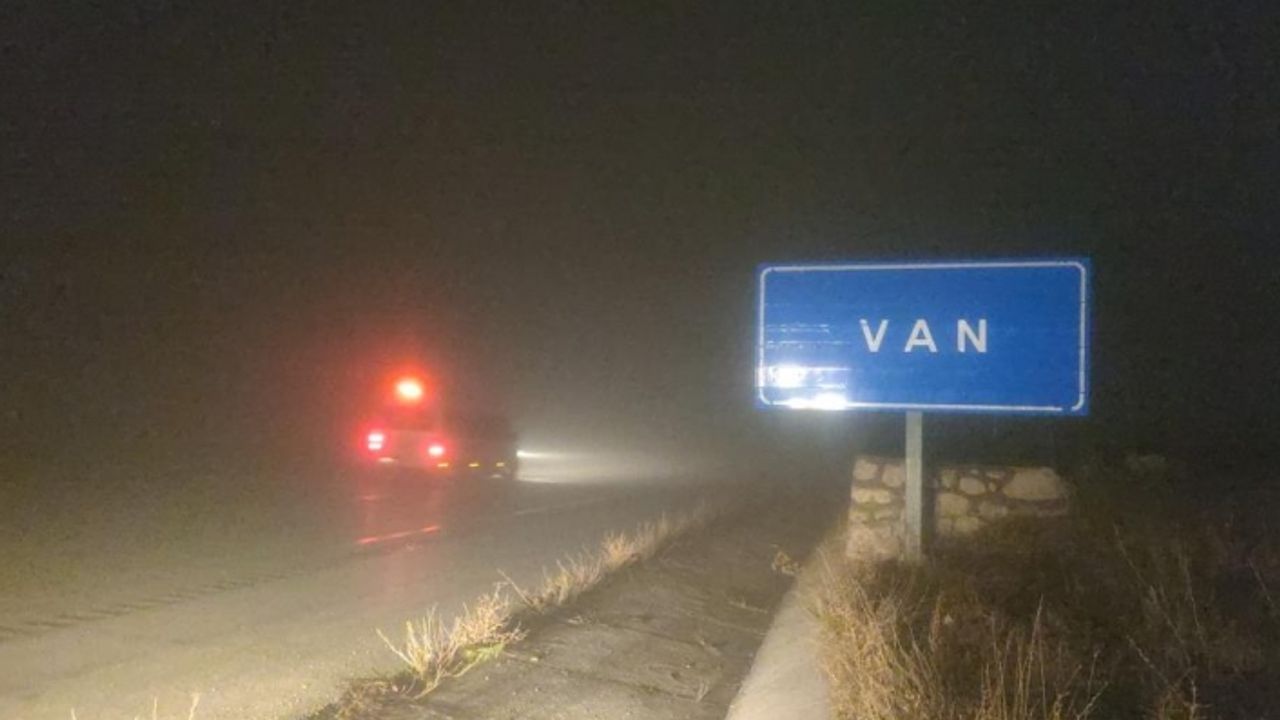Kurubaş Geçidi'nde sis trafiği olumsuz etkiledi