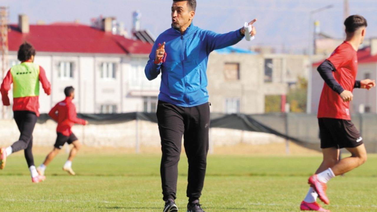 Vanspor, Kocaelispor'a bileniyor