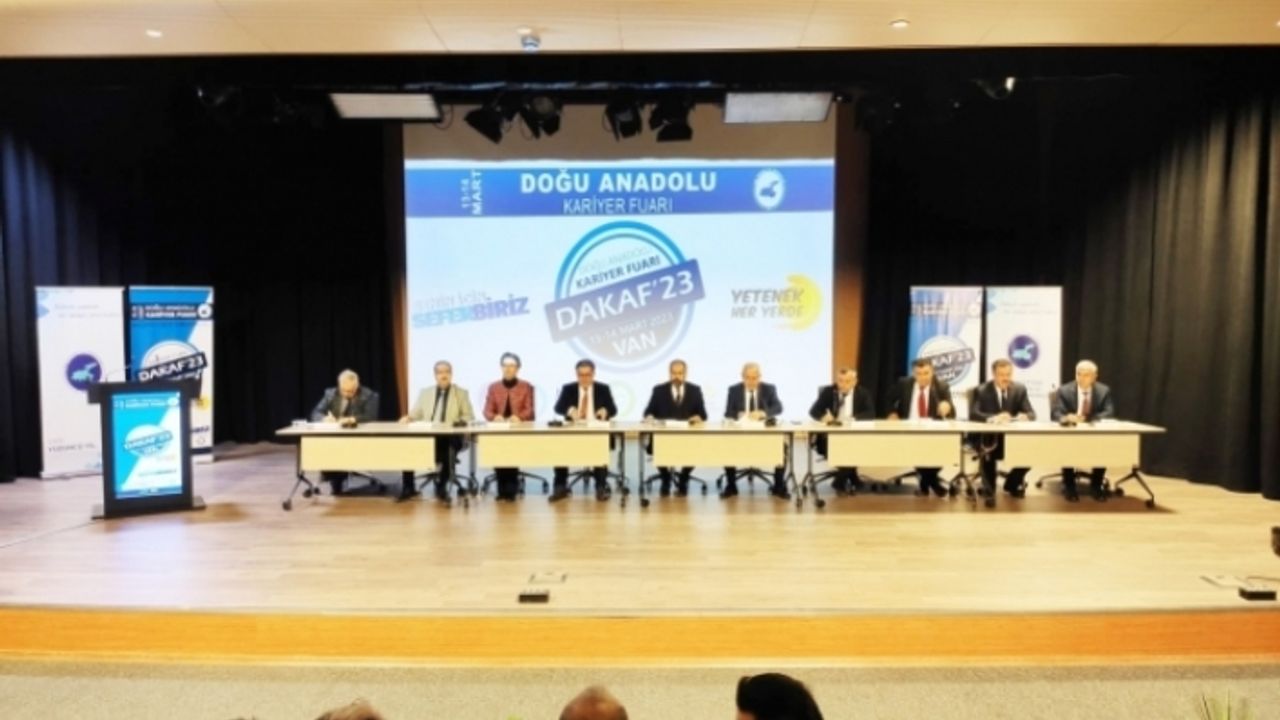 DAKAF'23 Fuarı lansman toplantısı Van YYÜ’de yapıldı