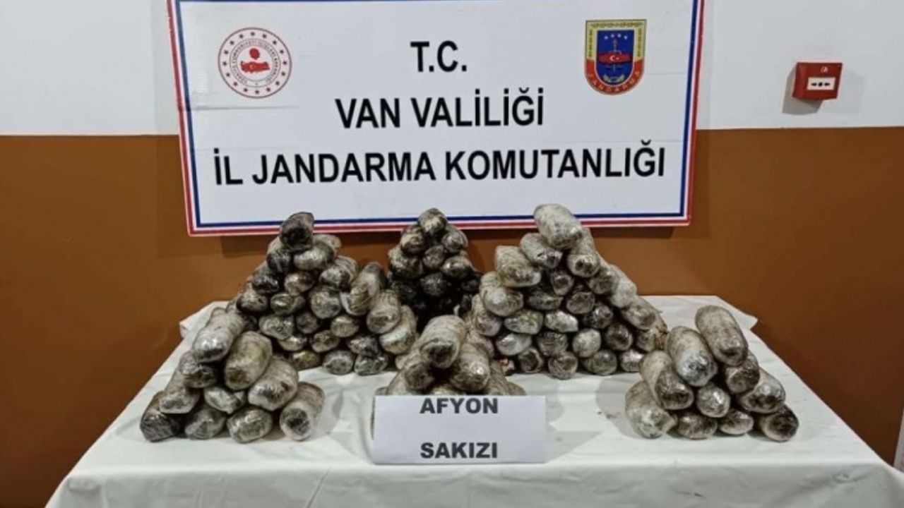 Van’da 47 kilo Afyon Sakızı ele geçirildi