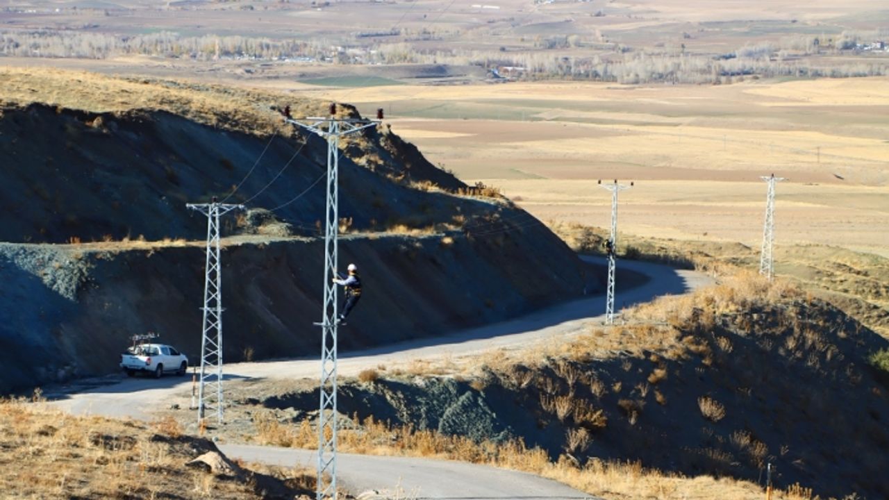 VEDAŞ Tuşba’da bakım ve onarım çalışmalarını tamamladı