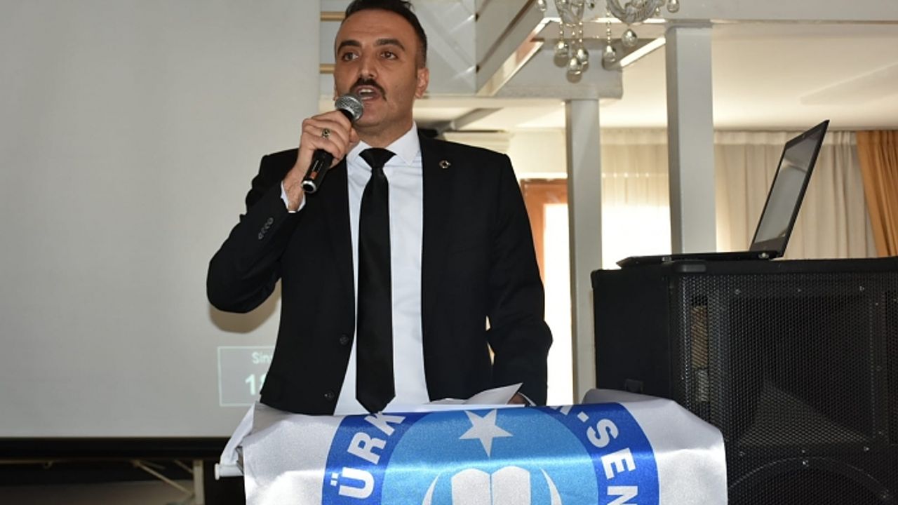 Türk Eğitim-Sen’den Öğretmenlik Meslek Kanunu Çalıştayı…