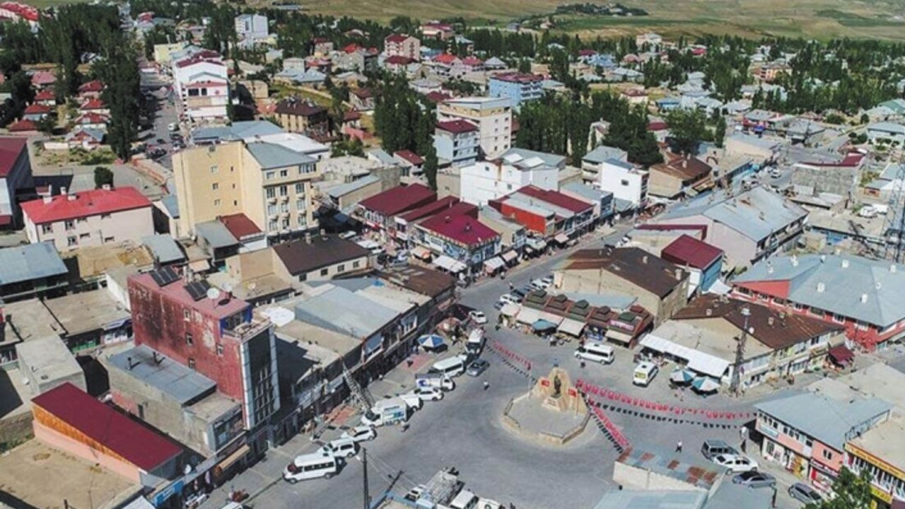 Başkale, diri fay hattı üzerinde yer alıyor