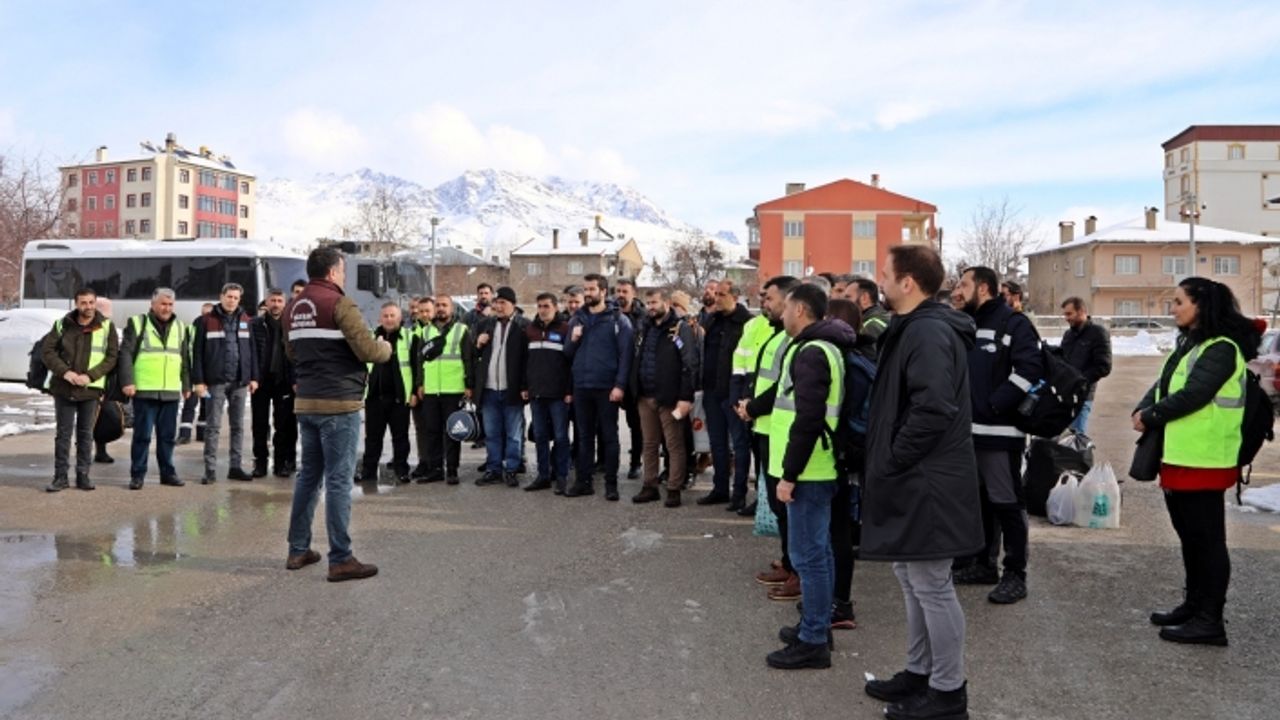 Büyükşehir, deprem bölgesine desteğini sürdürüyor