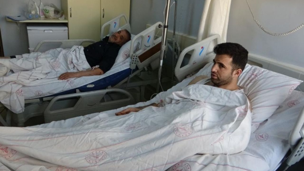 Yaralı depremzedeler Van'da tedavi ediliyor