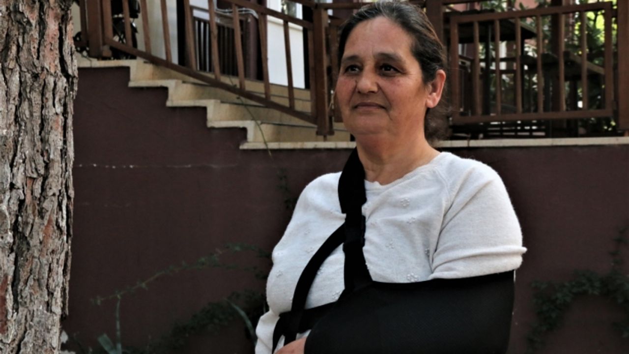 Depremde 7 yakını kaybetti, o anları böyle anlattı: 'Yer sanki ayaklarımızın altından kayıp gidiyordu'