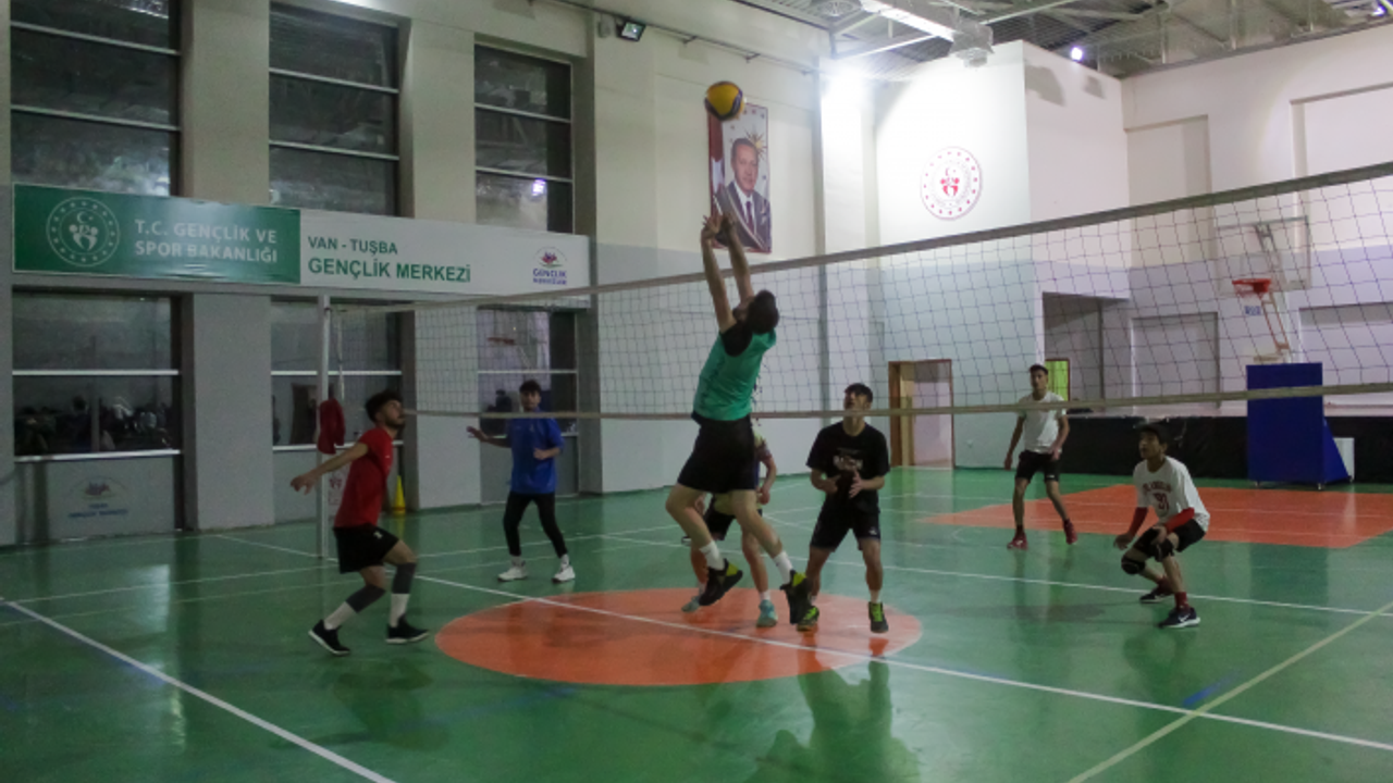 Tuşba Gençlik Merkezi Spor Kulübü Play-Of'ta