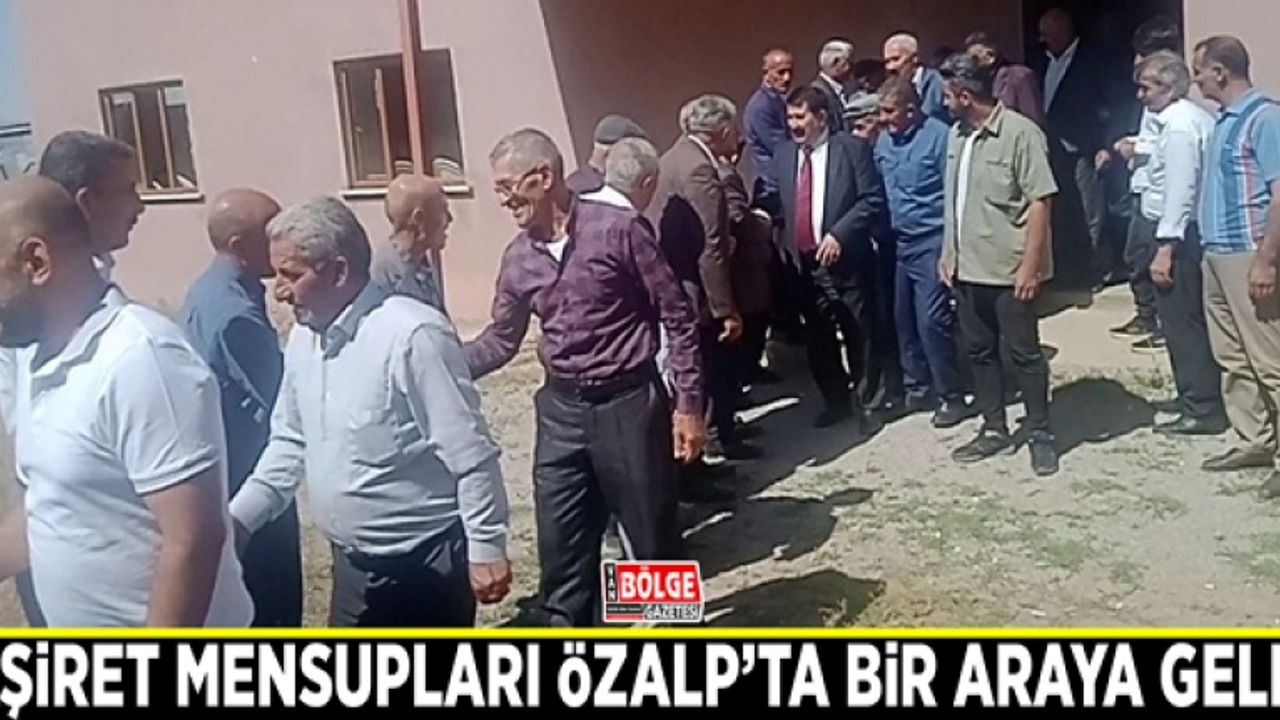 Aşiret mensupları Özalp’ta bir araya geldi