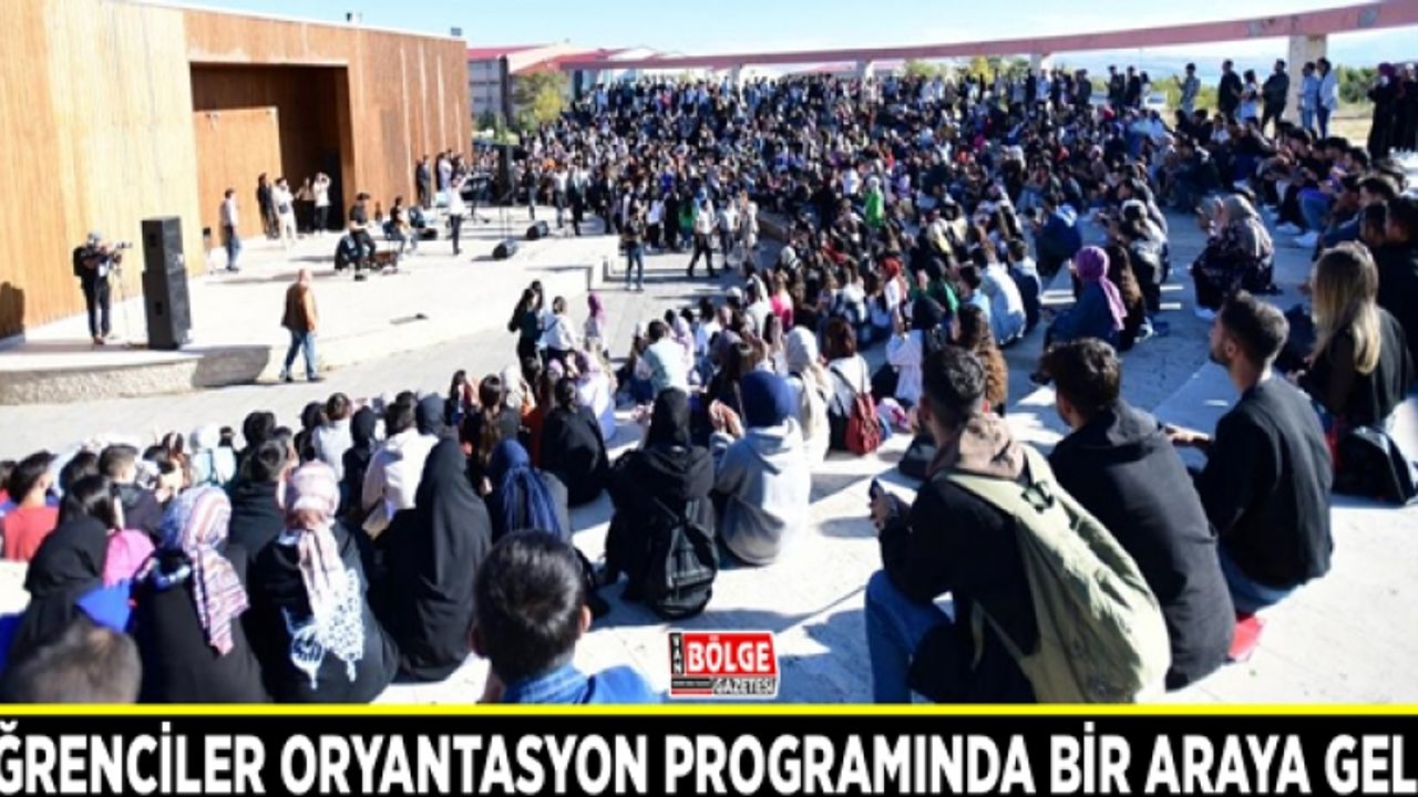Öğrenciler oryantasyon programında bir araya geldi