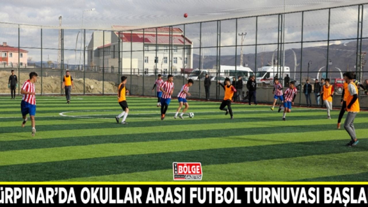 Gürpınar'da okullar arası futbol turnuvası başladı