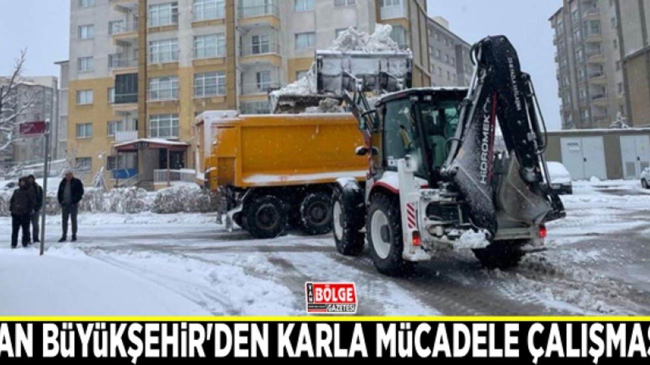 Van Büyükşehir'den karla mücadele çalışması