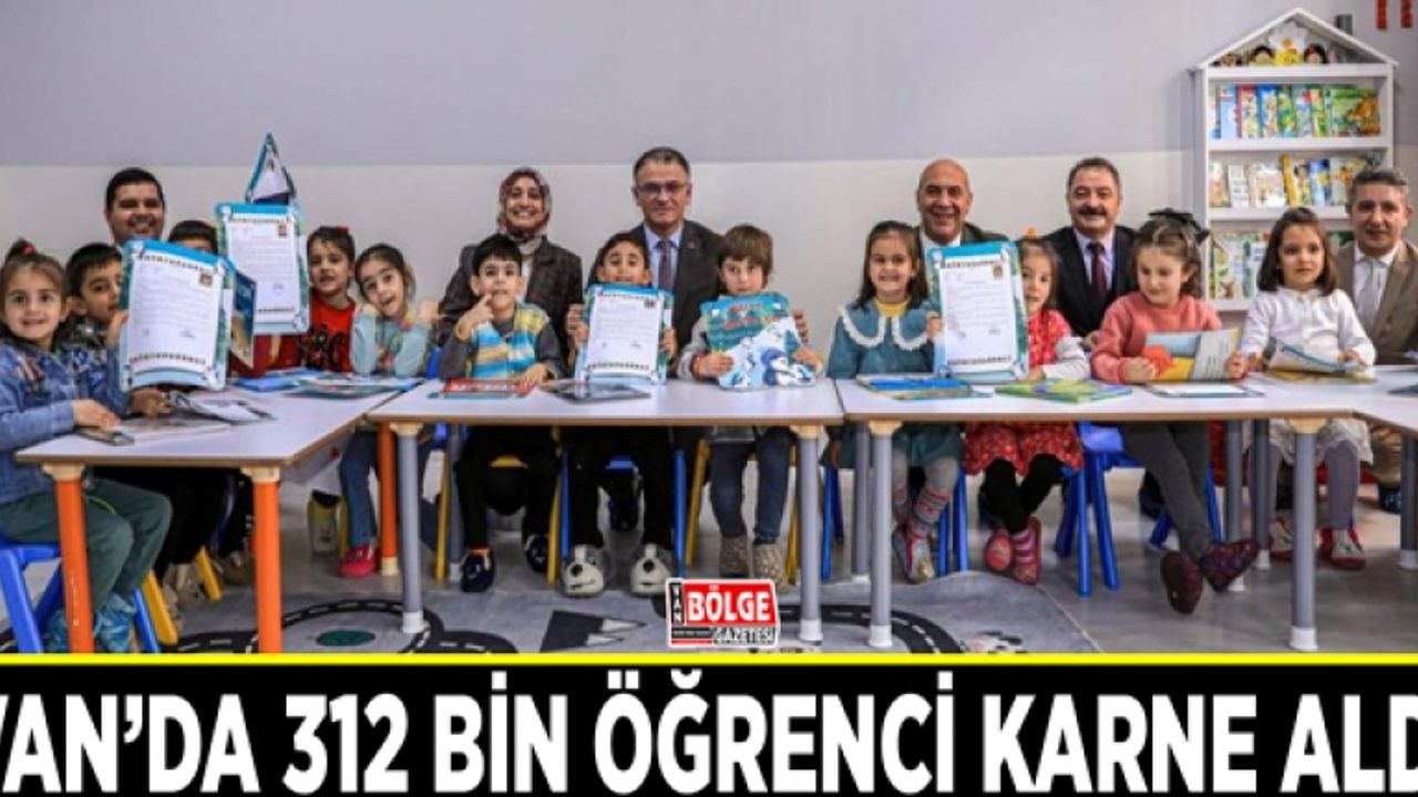Van’da 312 bin öğrenci karne aldı
