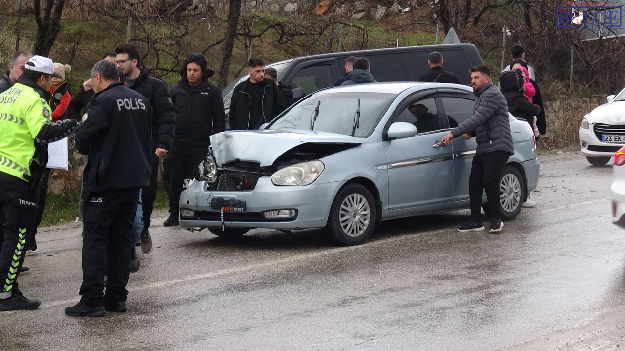 Malatya'da Zincirleme Kaza: 4 Yaralı ve Büyük Panik!