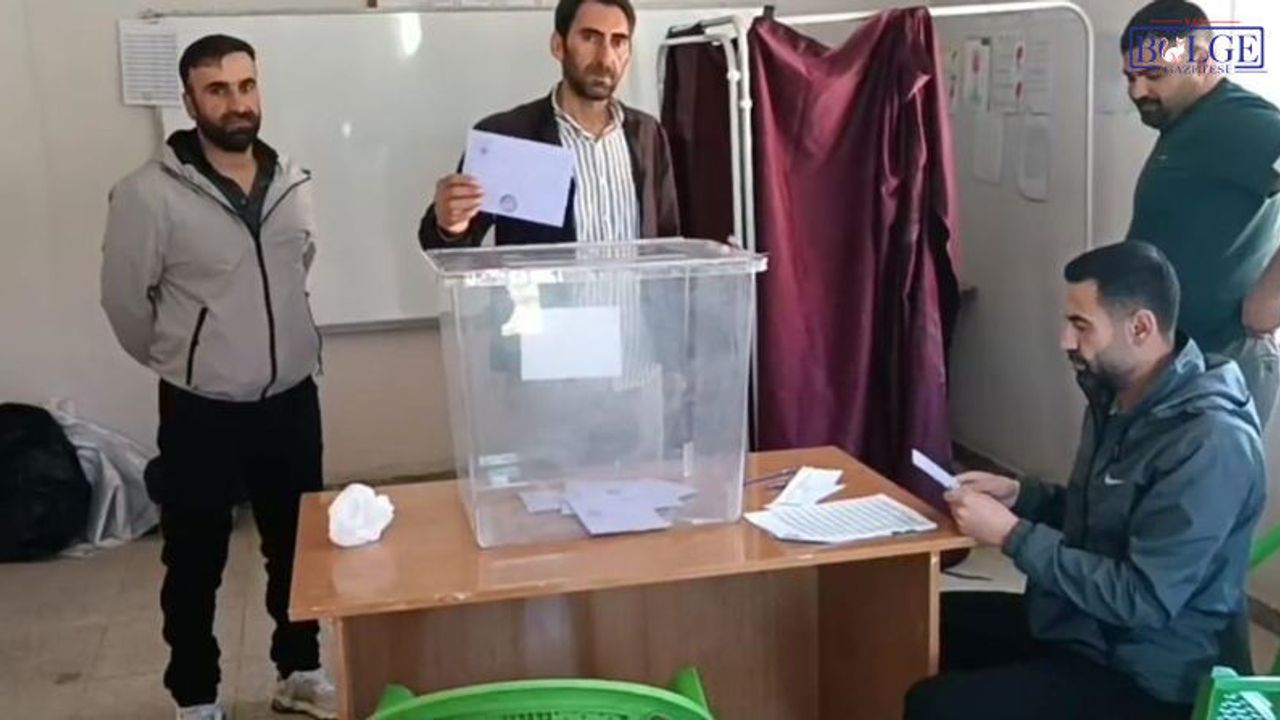 Van'da Muhtarlık Seçimi Yenilendi: Yeni Muhtarlar 