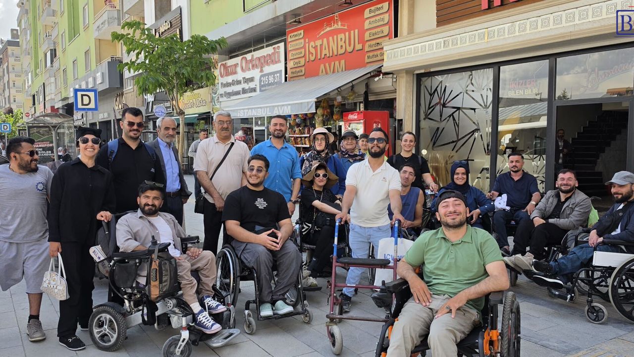Van’dan 220 Engelli Birey Akdeniz Yolcusu!