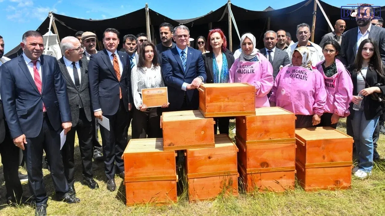 Van'da 150 Çiftçiye Arılı Kovan Desteği: 29 Milyon
