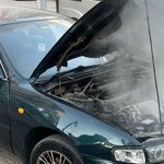 Van’da Otomobil Yangını! Vatandaşlar Müdahale Etti