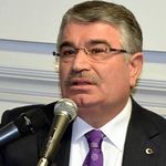 Eski İçişleri Bakanı İdris Naim Şahin hakkında flaş karar: Yurt dışına çıkışı yasaklandı