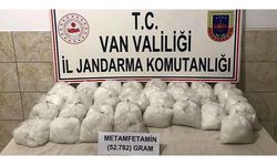 Gürpınar'da 52 kilo 782 gram metamfetamin ele geçirildi