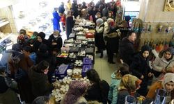 Van'da bir AVM’de yapılan indirim izdihama neden oldu