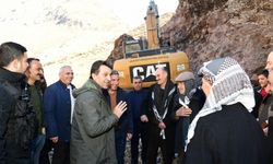 Çatak’ta araç yolu olmayan yaylaya yeni yol…