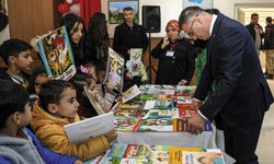 Van'da okul kütüphanelerine yeni kitaplar…