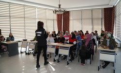 Vanlı annelere uyuşturucu ile mücadele semineri