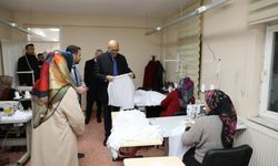 İpekyolu Belediyesi’nden depremzedelere kışlık giysi desteği