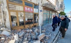 Onat’tan afet bölgesindeki gazetecilere ziyaret