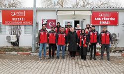 Van Büyükşehir, depremin yaralarını sarıyor
