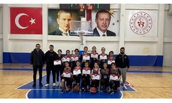 Büyükşehir'in basketçileri bölge şampiyonasını ilk sırada tamamladı