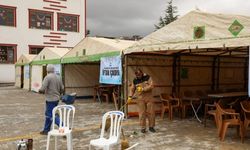 Depremzedeler için iftar çadırları kuruluyor