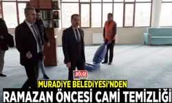 Muradiye Belediyesi'nden Ramazan öncesi cami temizliği