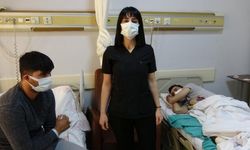 Sağlık çalışanlarından düzensiz göçmenlere şefkat eli