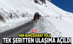 Van-Bahçesaray yolu tek şeritten ulaşıma açıldı