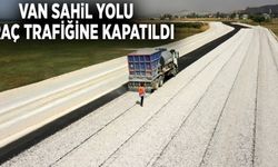 Van Sahil Yolu, araç trafiğine kapatıldı